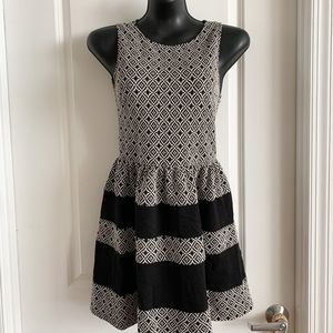 🟣Aqua Dress Size M